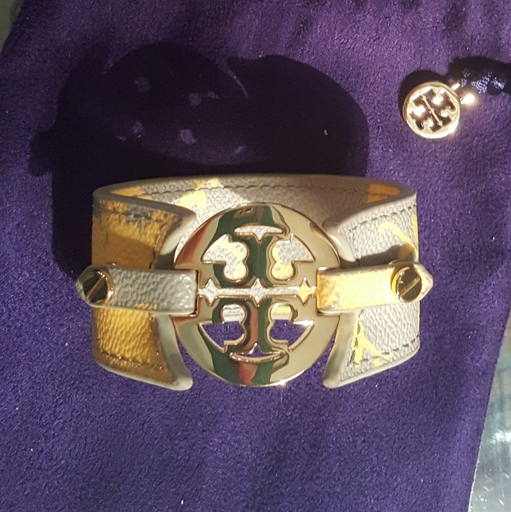 Tory Burch bracelet